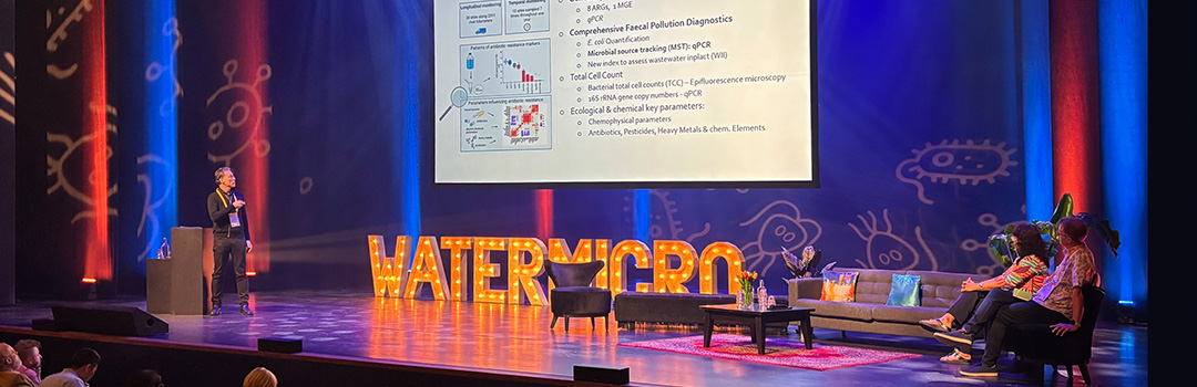 Watermicro Vortrag auf Bühne